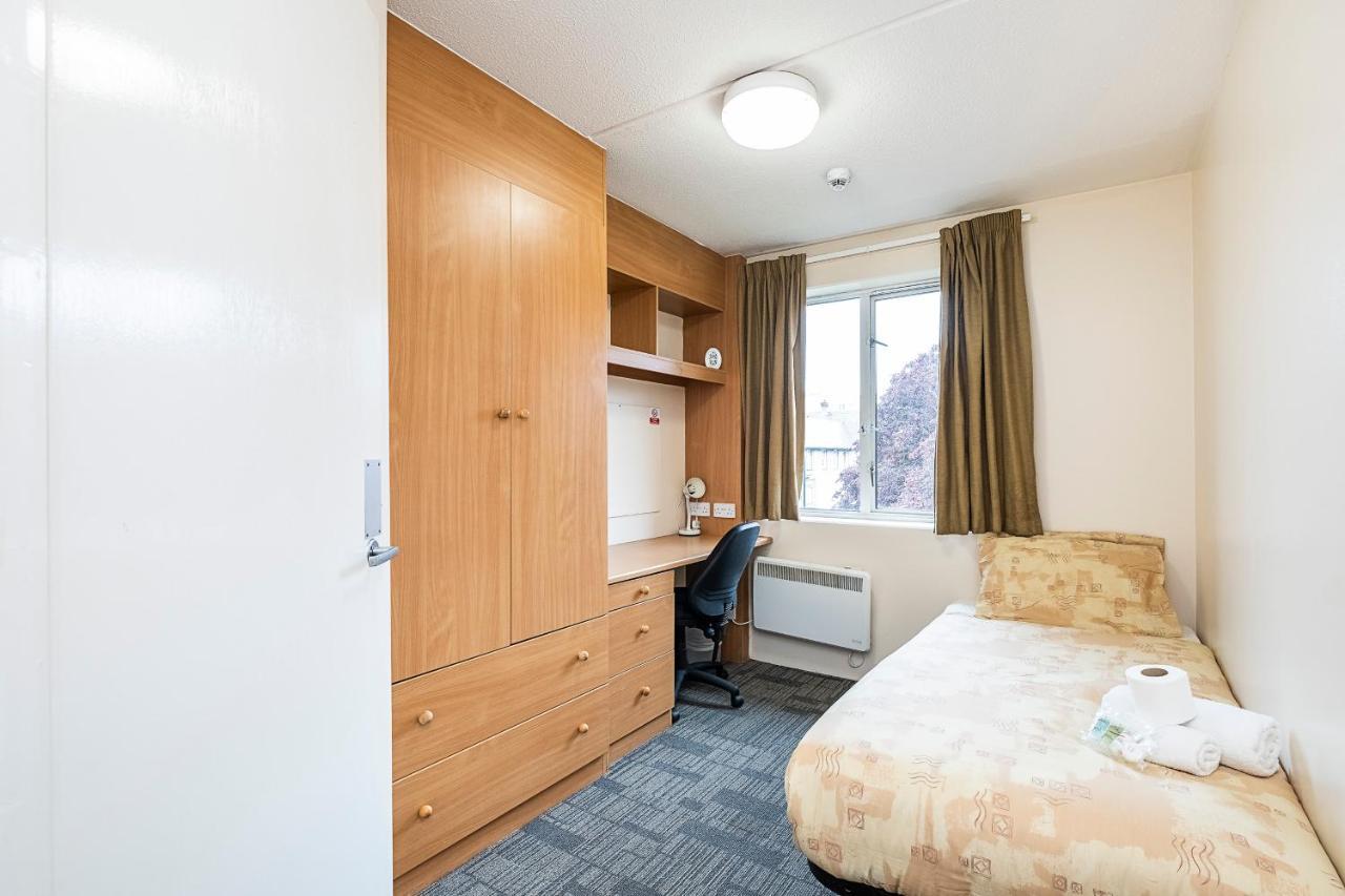 Private Rooms In Colindale - Sk The Hyde Экстерьер фото